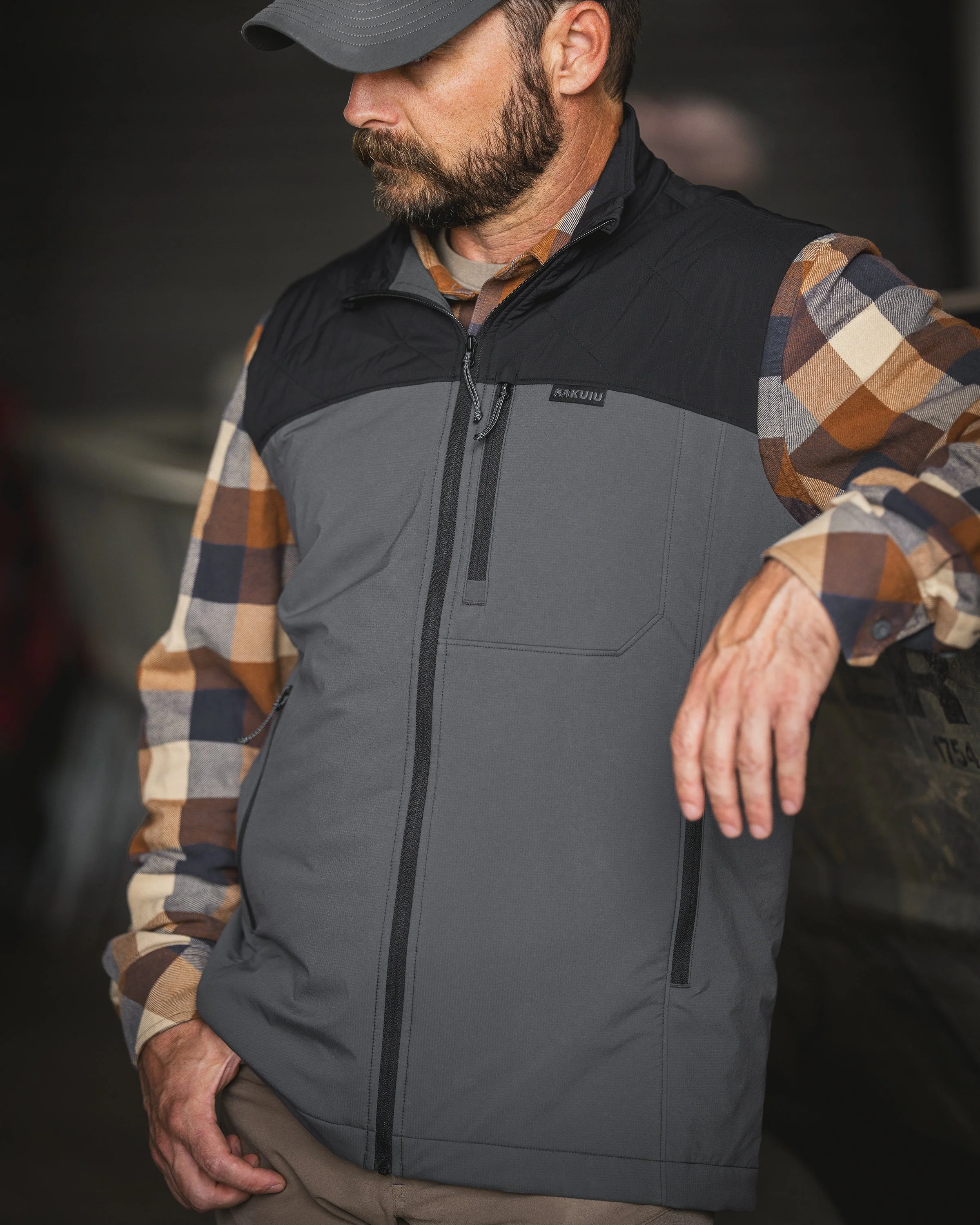 Transit Packable Vest | Dark Army/Army - Image 3