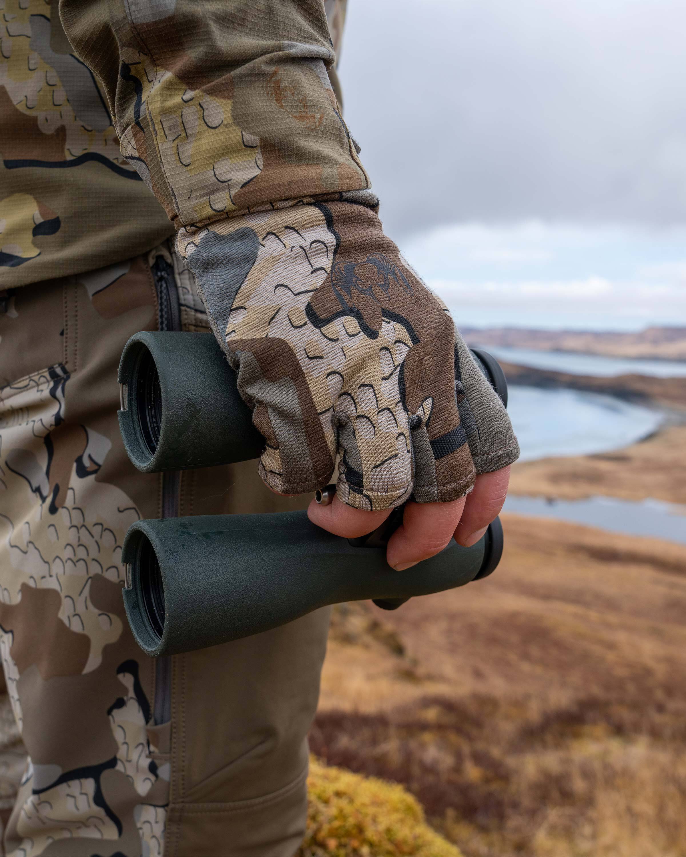 ULTRA Merino 210 Fingerless Glove | Asphalt - Image 5